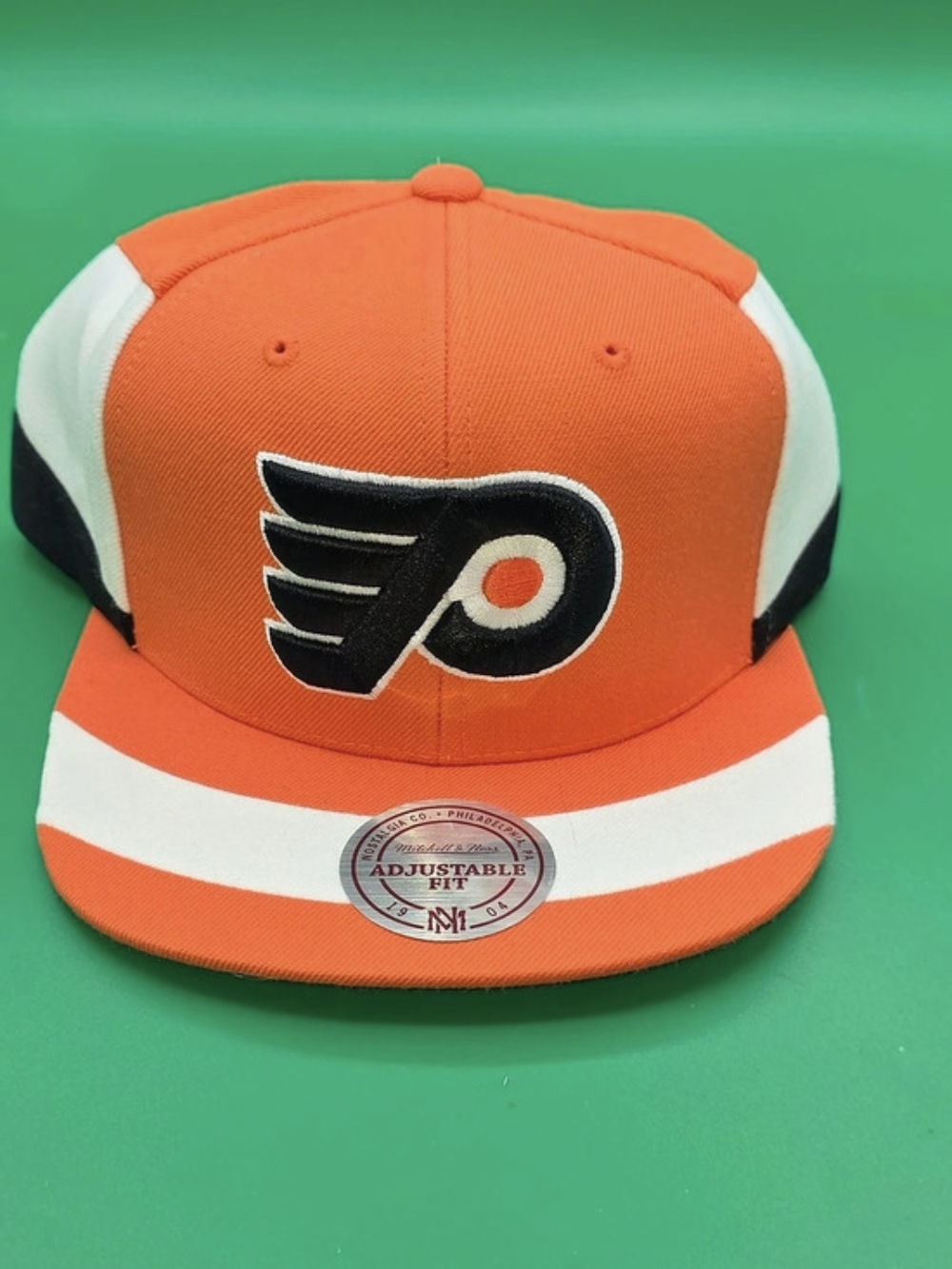 Vintage Philadelphia Flyers Mitchell & Ness Snapback Hat OSFM Orange White Black